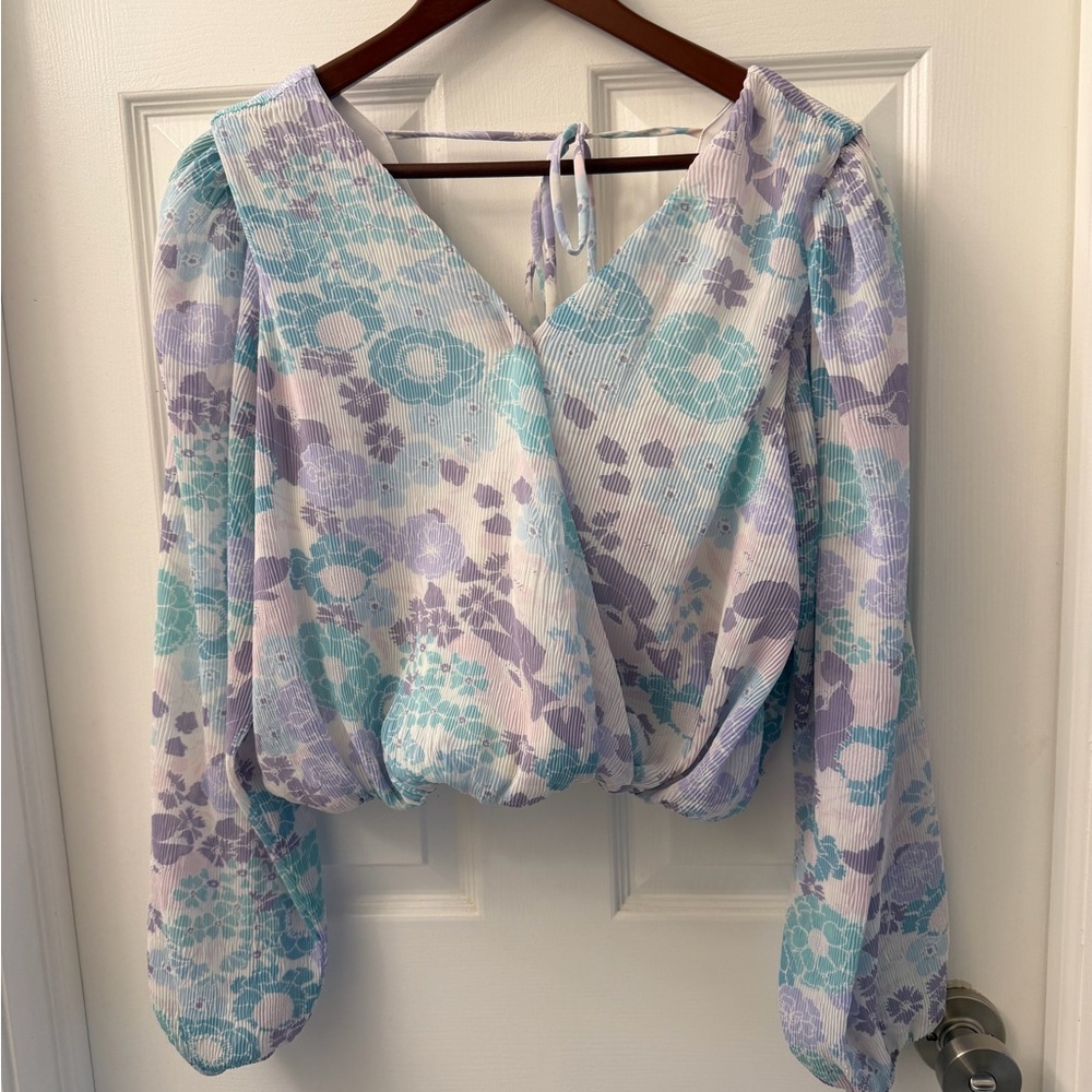 Floral Surplice Long-Sleeve Blouse in Light Purple & Aqua